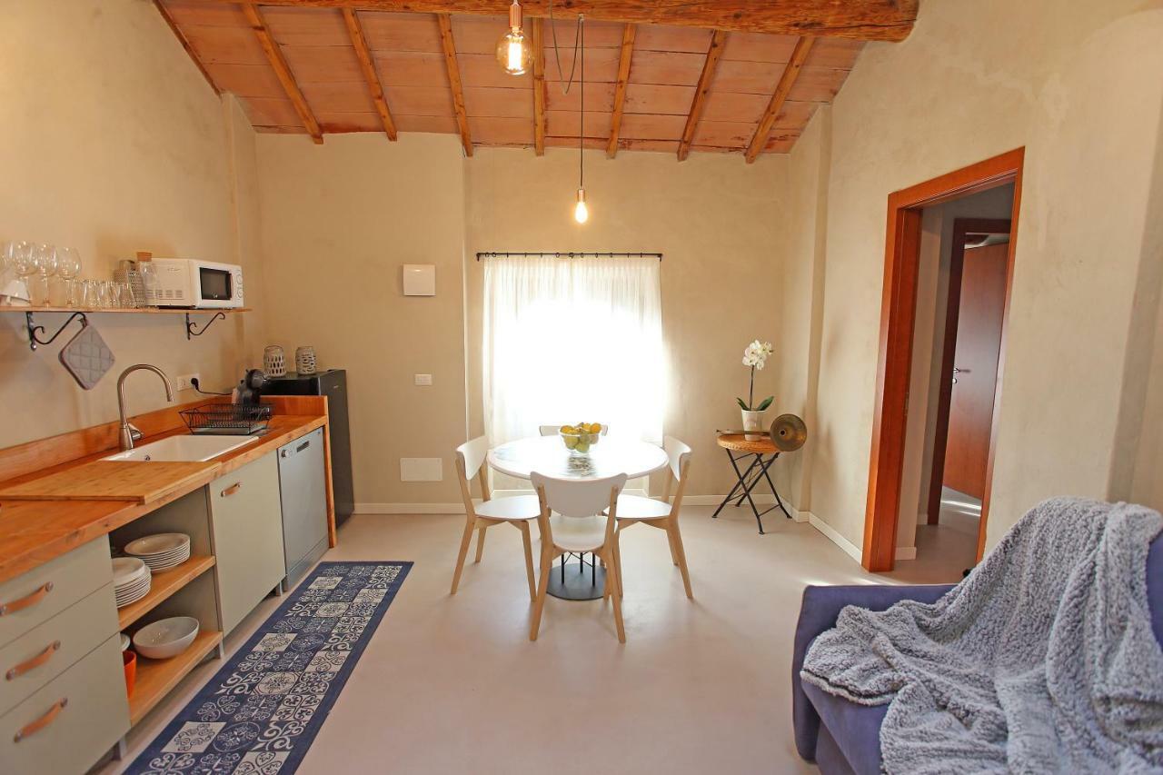 Il Bozzolo Eco Boutique Apartments Valeggio sul Mincio Exteriör bild