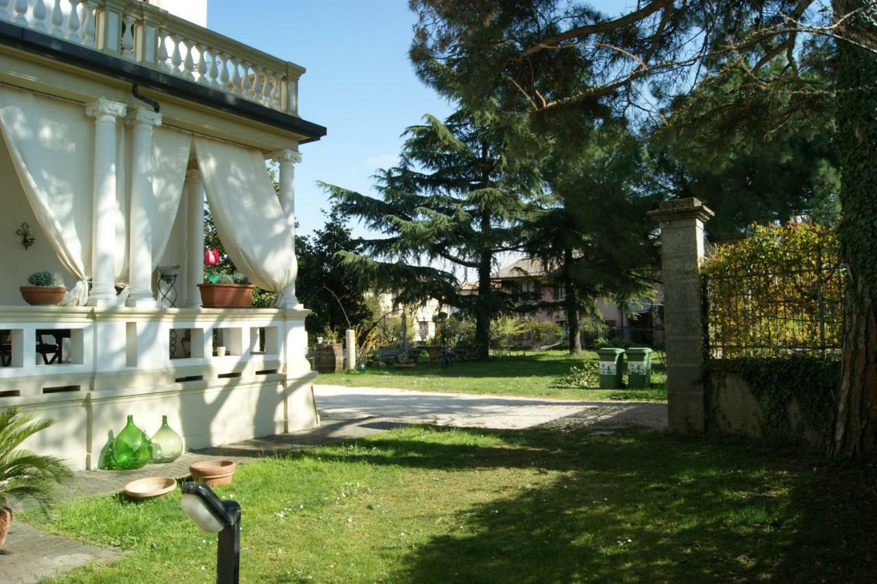 Il Bozzolo Eco Boutique Apartments Valeggio sul Mincio Exteriör bild