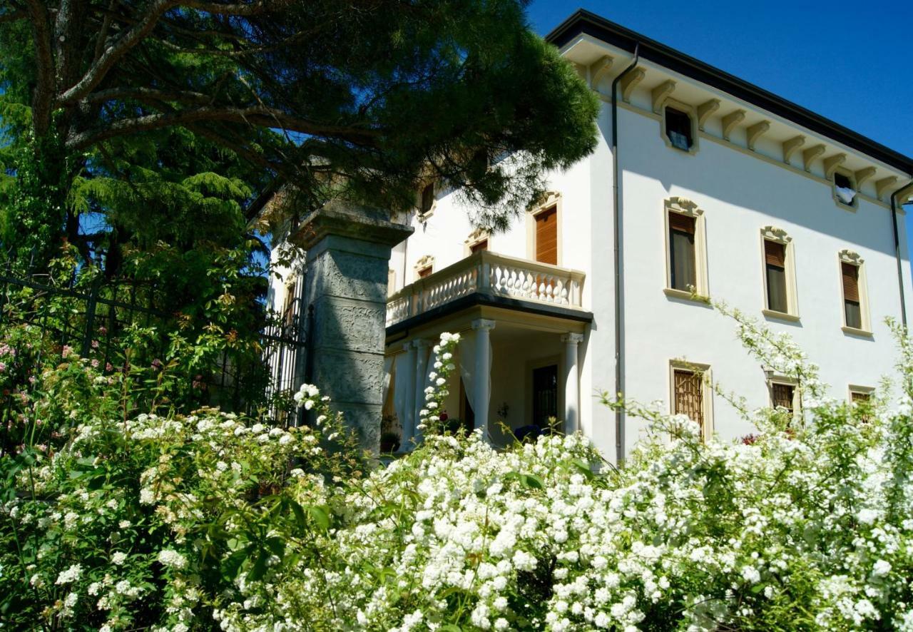 Il Bozzolo Eco Boutique Apartments Valeggio sul Mincio Exteriör bild