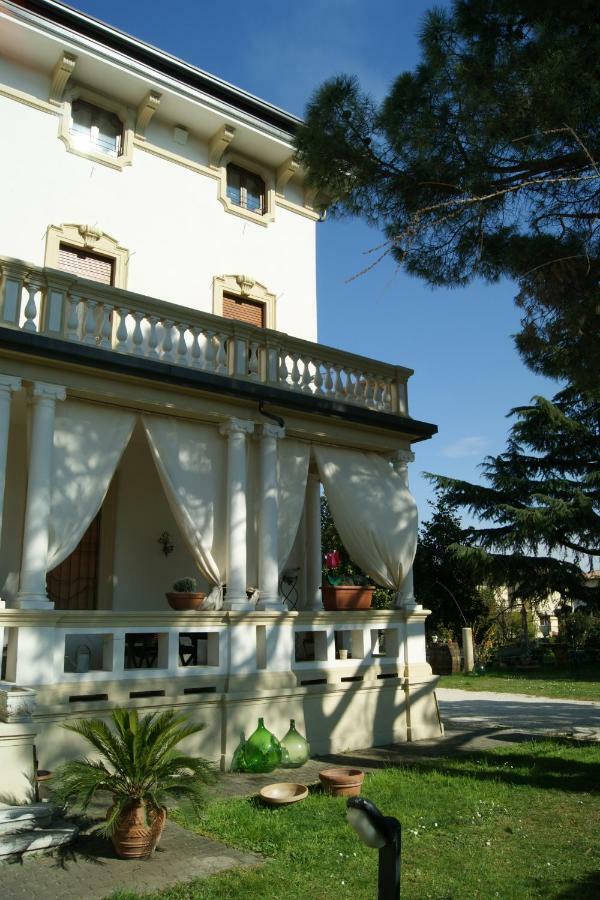 Il Bozzolo Eco Boutique Apartments Valeggio sul Mincio Exteriör bild