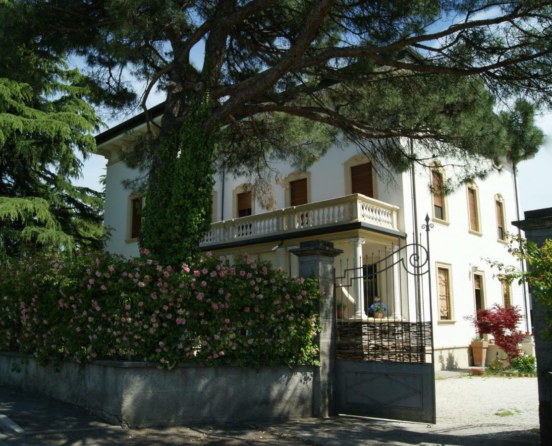 Il Bozzolo Eco Boutique Apartments Valeggio sul Mincio Exteriör bild